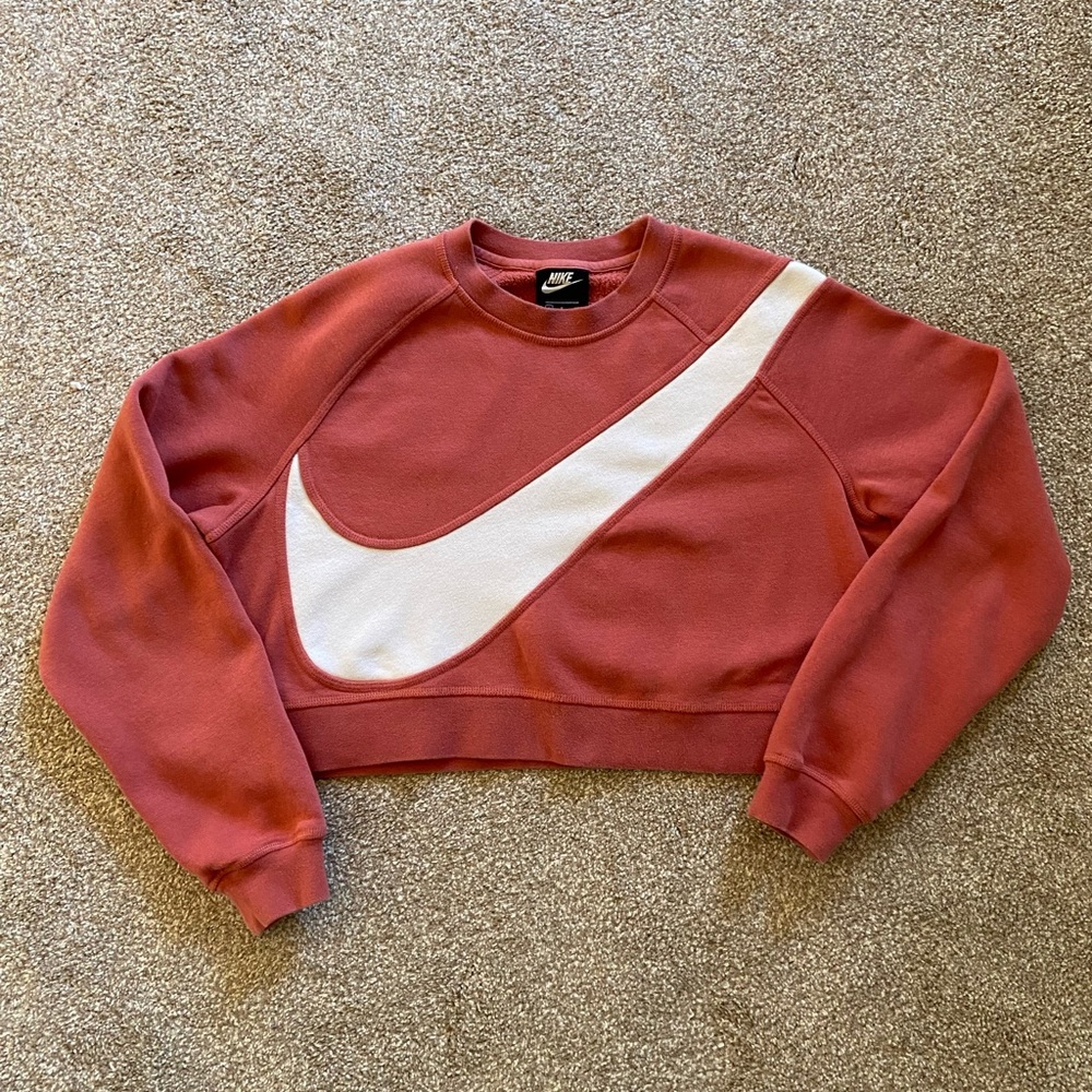 Cropped Nike Sweater
